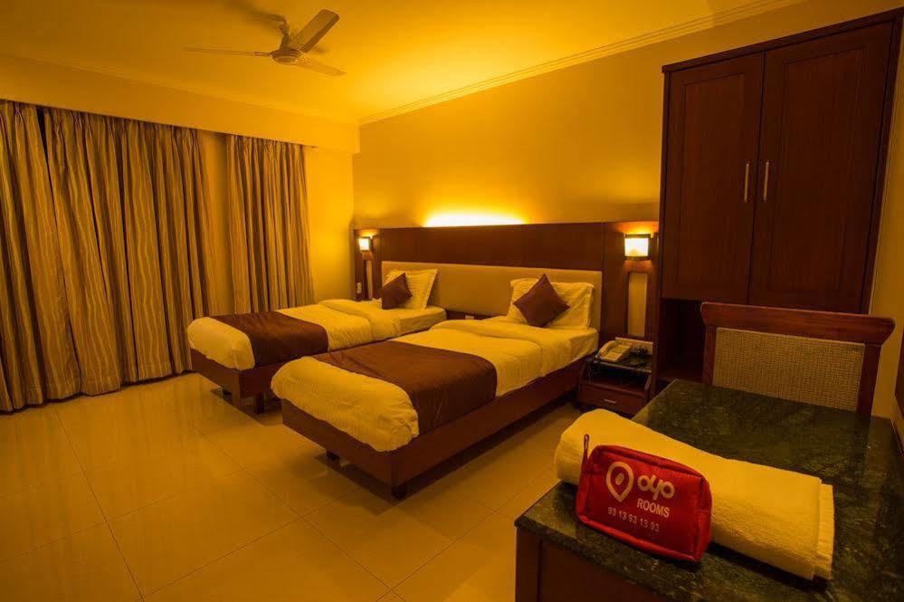 Oyo Kalyani Nagar Hotel 3*