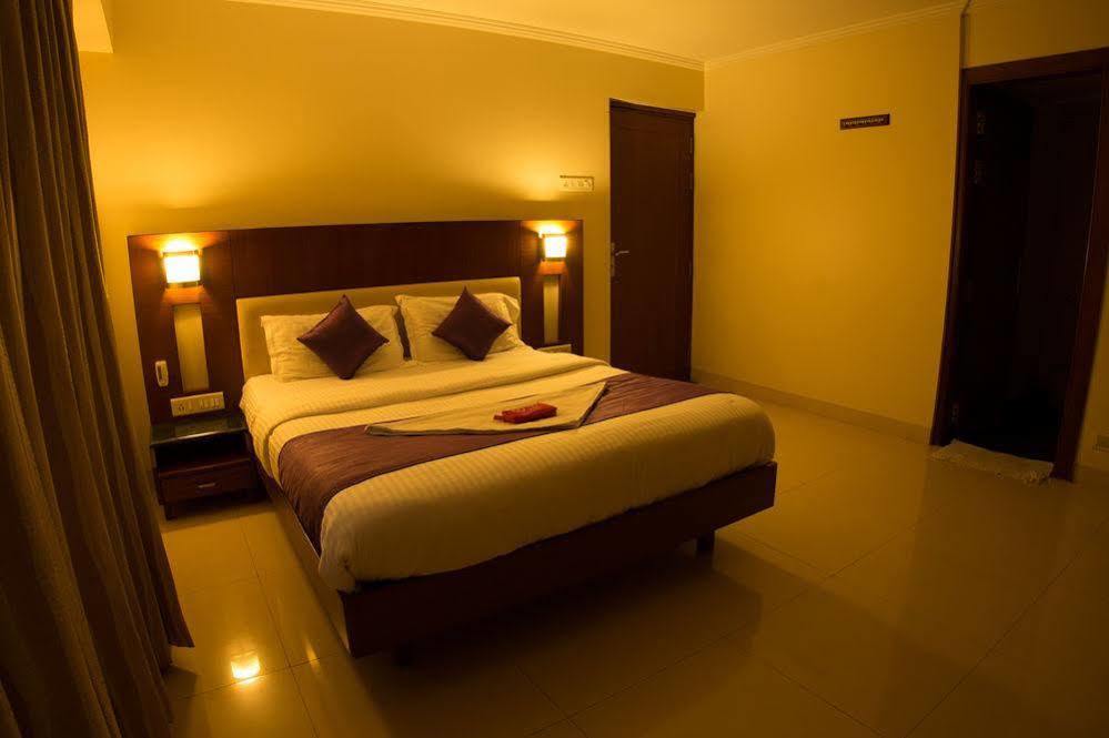 Oyo Kalyani Nagar Hotel